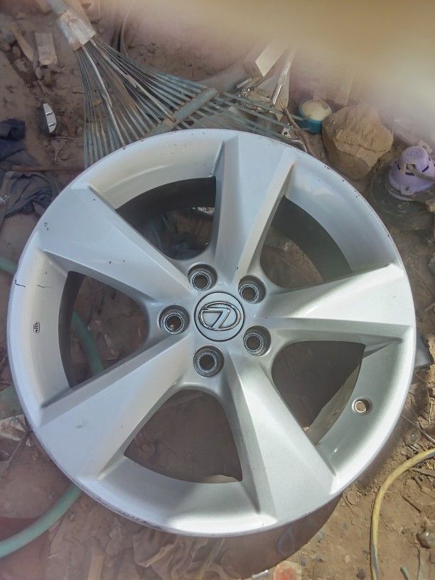 4 lexus rims 18 inch