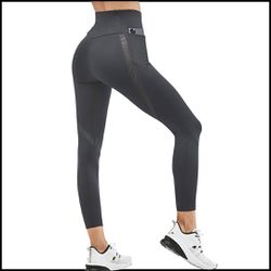 New Fabletics Motion 365, Ultra High Waisted Leggings. Mesh/Lace Inset  Detail. for Sale in Norwalk, CT - OfferUp