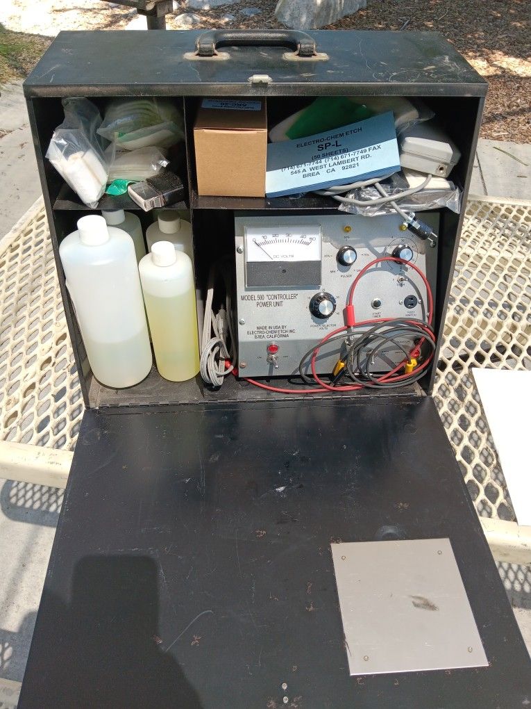 Model 500 “Controller" electrochemical etching unit