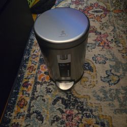 fingerprint-proof stainless steel finish Thash Barrel 