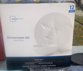 Dinner ware