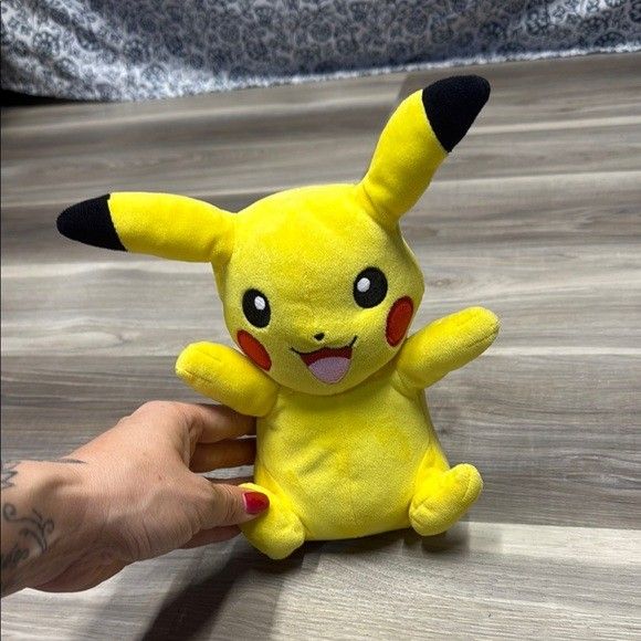 Pokemon Pikachu Plush Toy