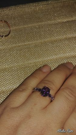 💍💜Beautiful Purple Amethyst Cocktail Ring in Sterling Silver Size 7- 18k white gold stamped - GORGEOUS💍