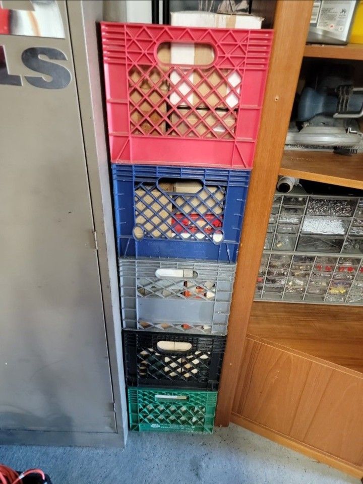 Closed Business. 5 Milk Crates Of Polishing Stones All Different Grits. 100-900 Grit.. Must Buy All.