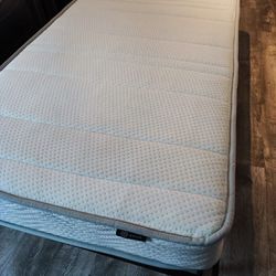 Narrow Twin Bed And Mattress In Great Condition