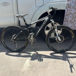Trek Fuel Ex 8