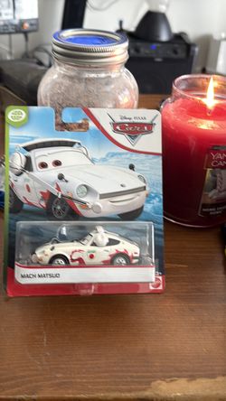 New 2019 DISNEY PIXAR MOVIE CARS MACH MATSUO WORLD GRAND PRIX!