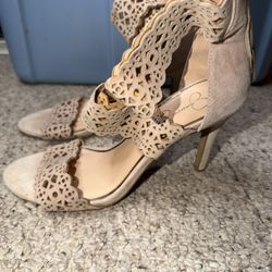 JESSICA SIMPSON LADIES SIZE 8.5 3” TAN SUEDE OPEN TOE HEELS 