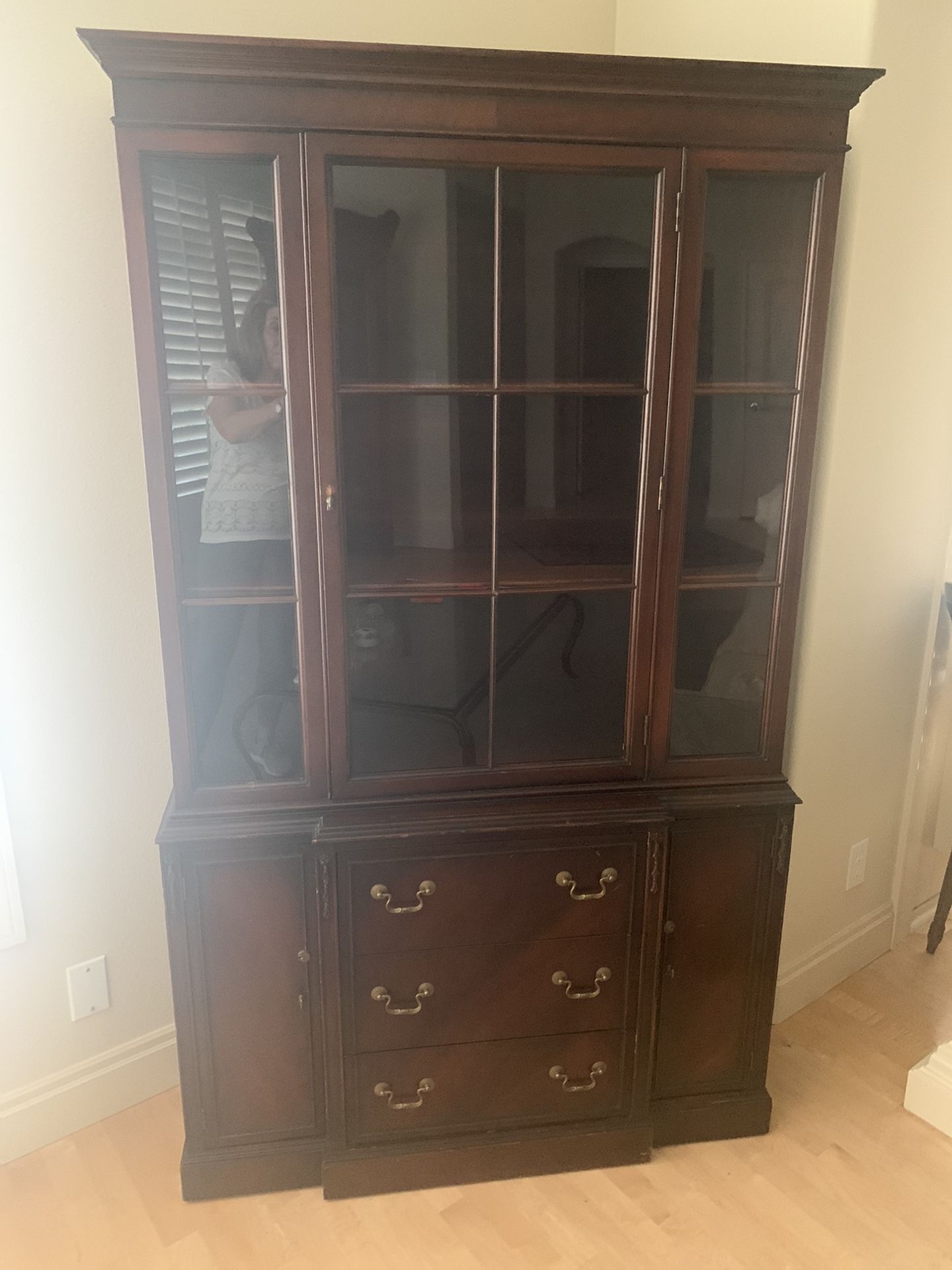 China Hutch