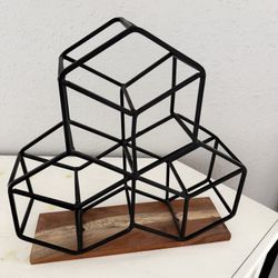 Art/Wine Holder