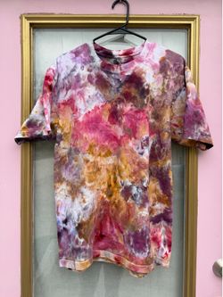 Ice dyed T-shirt size men’s large