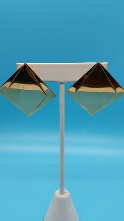 Vintage fashion earrings