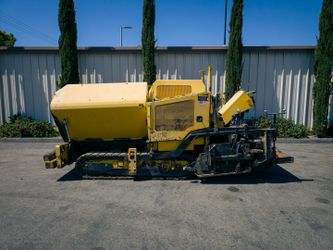 Carlson CP100 Asphalt Paver - Track