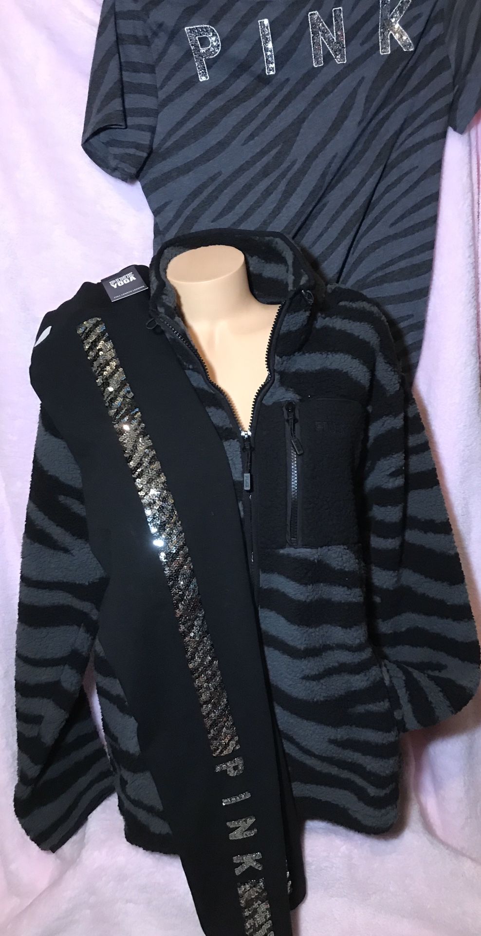New Victoria’s Secret Pink Sherpa full zip bling leggings & tee MSRP $170 S M L