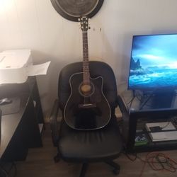 Yamaha acoustic guitar