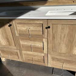 54” DOUBLE SINK BATHROOM VANITY WITH DAMAGE I SHOW IN PHOTOS