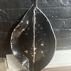 Metal Leaf Trays