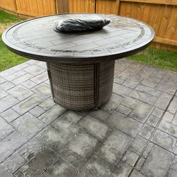 New Outdoor Patio Table With Gas Firepit