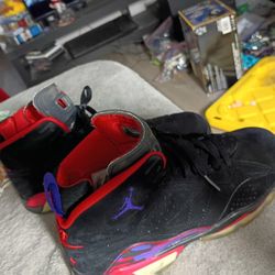 Nike Air High Top Sneaker Size 7 Youth