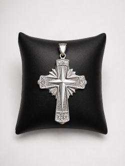 925 Sterling Silver Cross Men’s Pendant