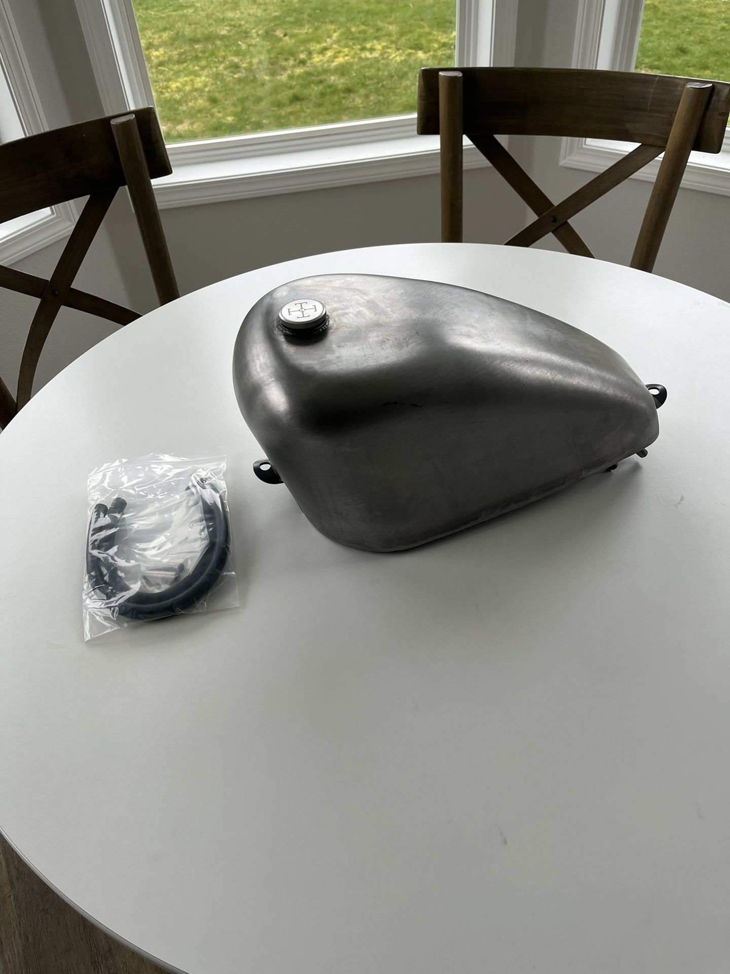 Peanut Gas Tank, Bobber Gas Tank