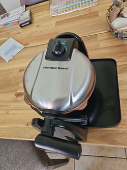 Hamilton Beach waffle maker