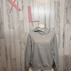 Just be gray hoodie size XL