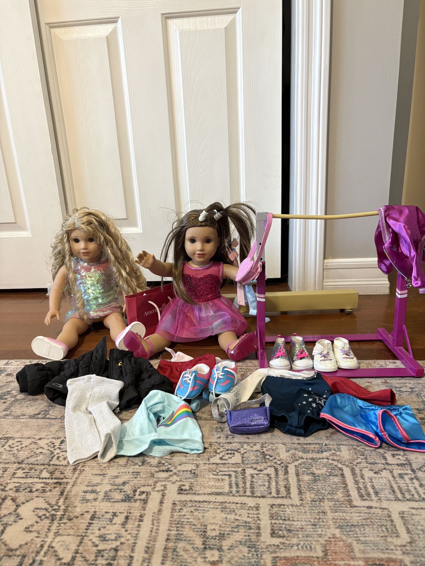 American Girl Dolls With Accessories