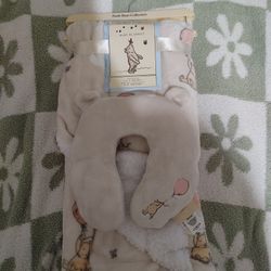 Winnie The Pooh Neck Support And Blanket - New
