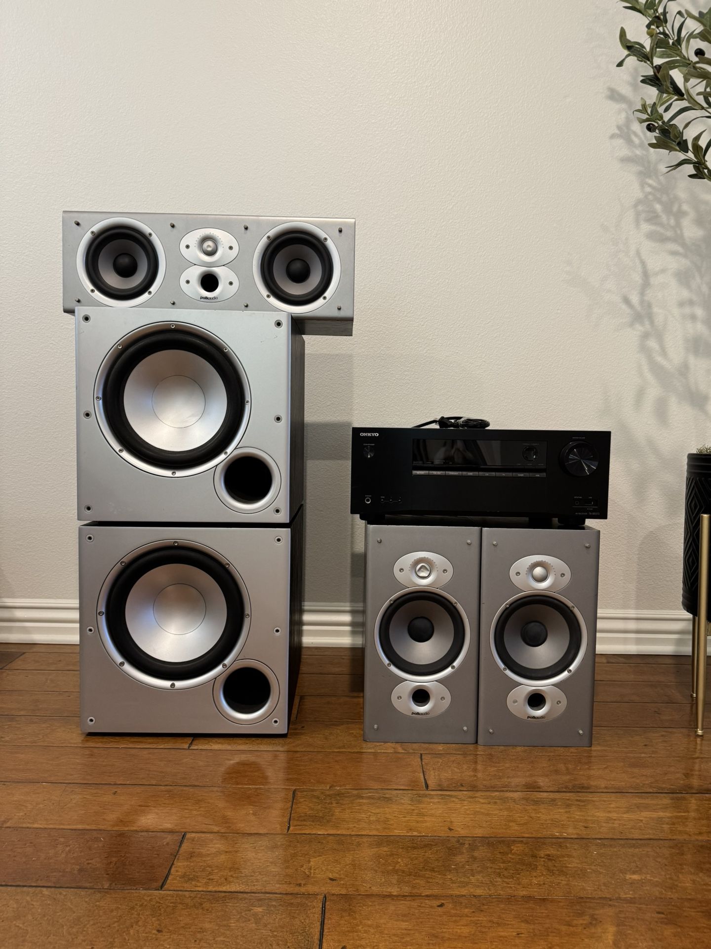 Polk Audio Sound System