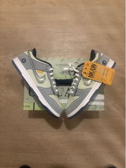 Nike dunk low pistachio Size 10.5