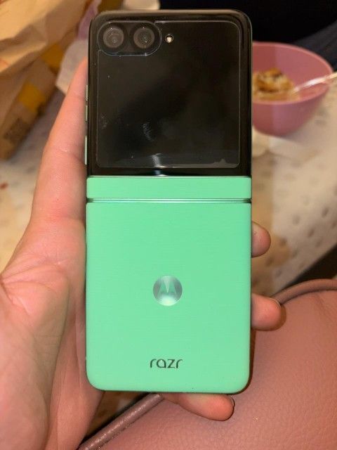 Brand New Moto Razr 2025