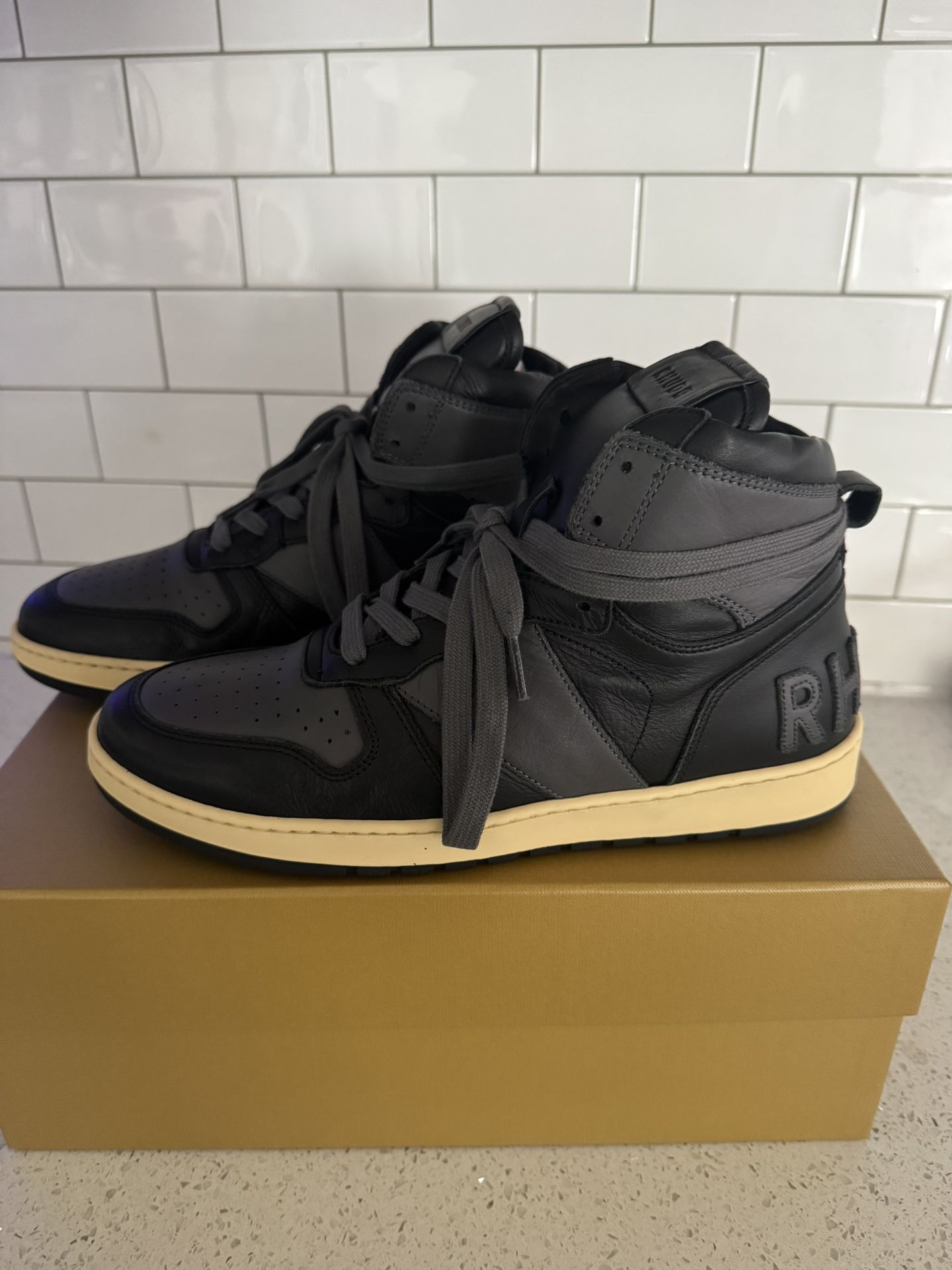 BNIB Rhude High Top Size 8