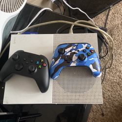 Xbox One (two Controllers)