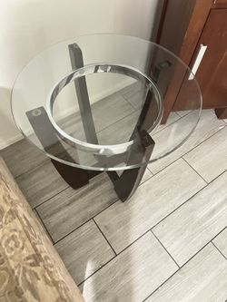 2 Glasses Coffee Table 