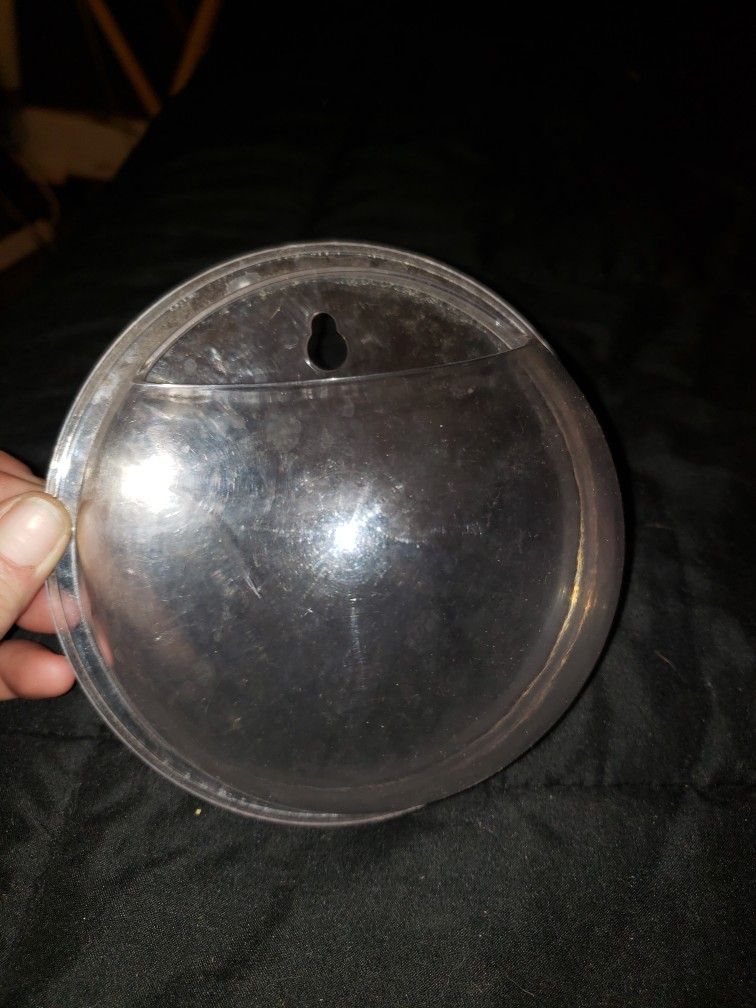 Dome shaped fish bowl
