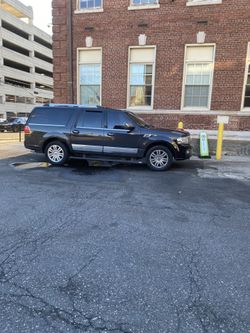 2013 Lincoln Navigator L