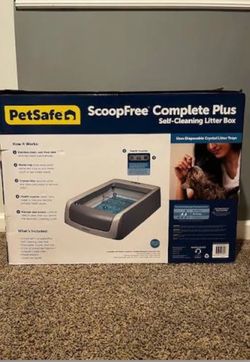 PetSafe ScoopFree Complete Plus self-cleaning litter box.