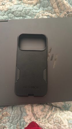 17 pro max otterbox case