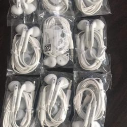 Brand new original Samsung headphones