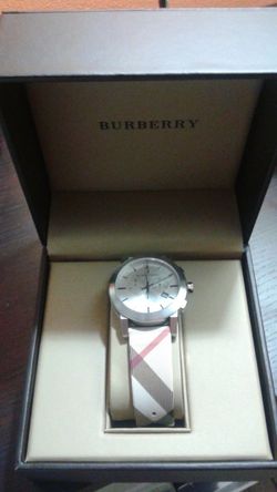 Burberry watch original brand new