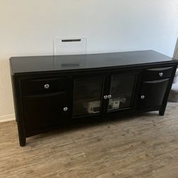 70 in TV Stand