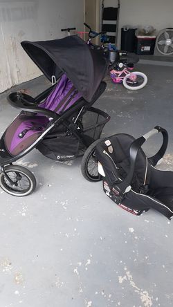 Stroller and carseat