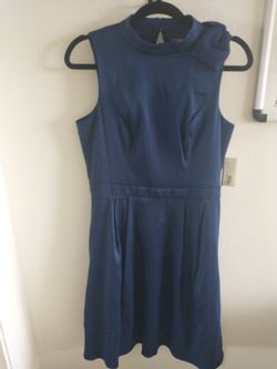 NWT. Julia Jordan Sleeveless Blue Dress Size 10