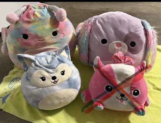 Colorful and soft plush toys, perfect for HOLIDAYS kids GIFTS 🎁.Set of 3 Plush squish-mallows( 2 large, 1 regular). $15/ all 3. or you can buy separa