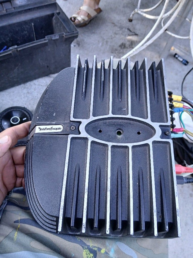 Rockford Fosgate Amplifier