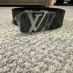 Louis Vuitton Mens Black And Silver Belt *With Receipt!*
