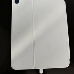 iPad 10 Gen &  Detachable Keyboard 