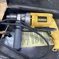 Dewalt 1/2 IN. (13MM) VSR™ DRILL 