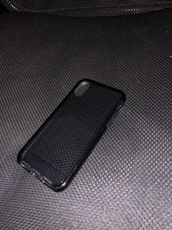 iPhone x and iPhone xs tech 21 case
